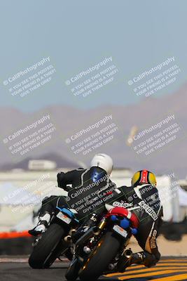 media/Oct-08-2022-SoCal Trackdays (Sat) [[1fc3beec89]]/Turn 16 (125pm)/